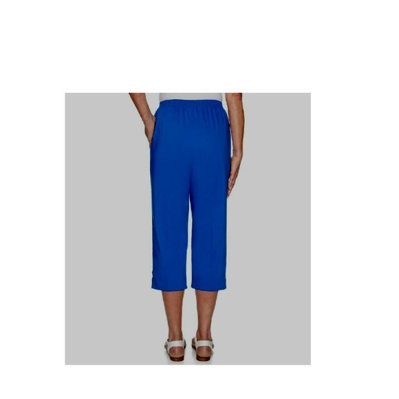 Women's Alfred Dunner Studio Lattice Cuff Blue Capris Size 8 NEW MSRP $48 - Picture 3 of 3